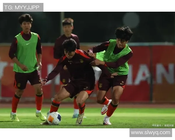 U23亚洲杯精彩瞬间蒯纪闻的解围表现引发热议与关注