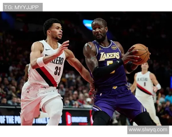 湖人队全队状态火热，连胜多场比赛，冲击季后赛！