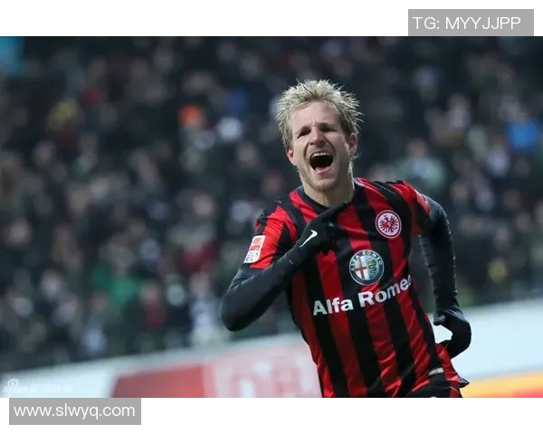 沙尔克04客场遭遇惨败，法兰克福取得胜利！